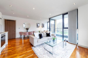 Immaculate 3BR apt in Hackney